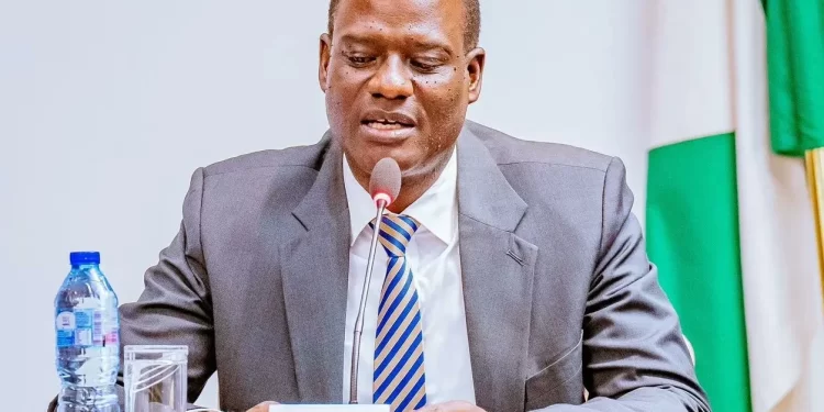 81% of Nogeria workers add ‘no value’ to the Economy – FG