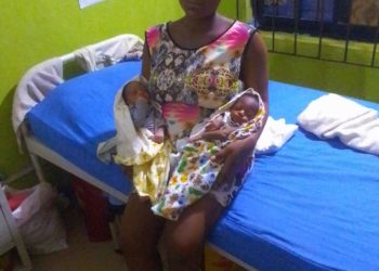 Blind mother welcomes twins months after daughter went missing