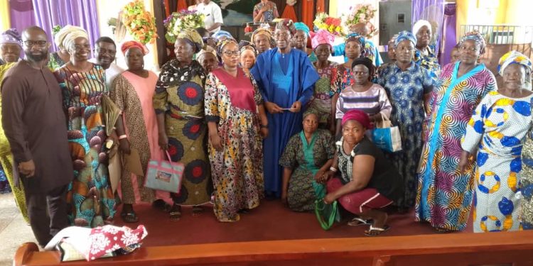 32 Widows Benefit From N2.7m Modupeoreoluwa Aboaba’s Fund In Igbajo