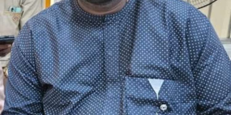 Fuel crises: UK-based pharmacist wants Adeleke to reduce Osun school days